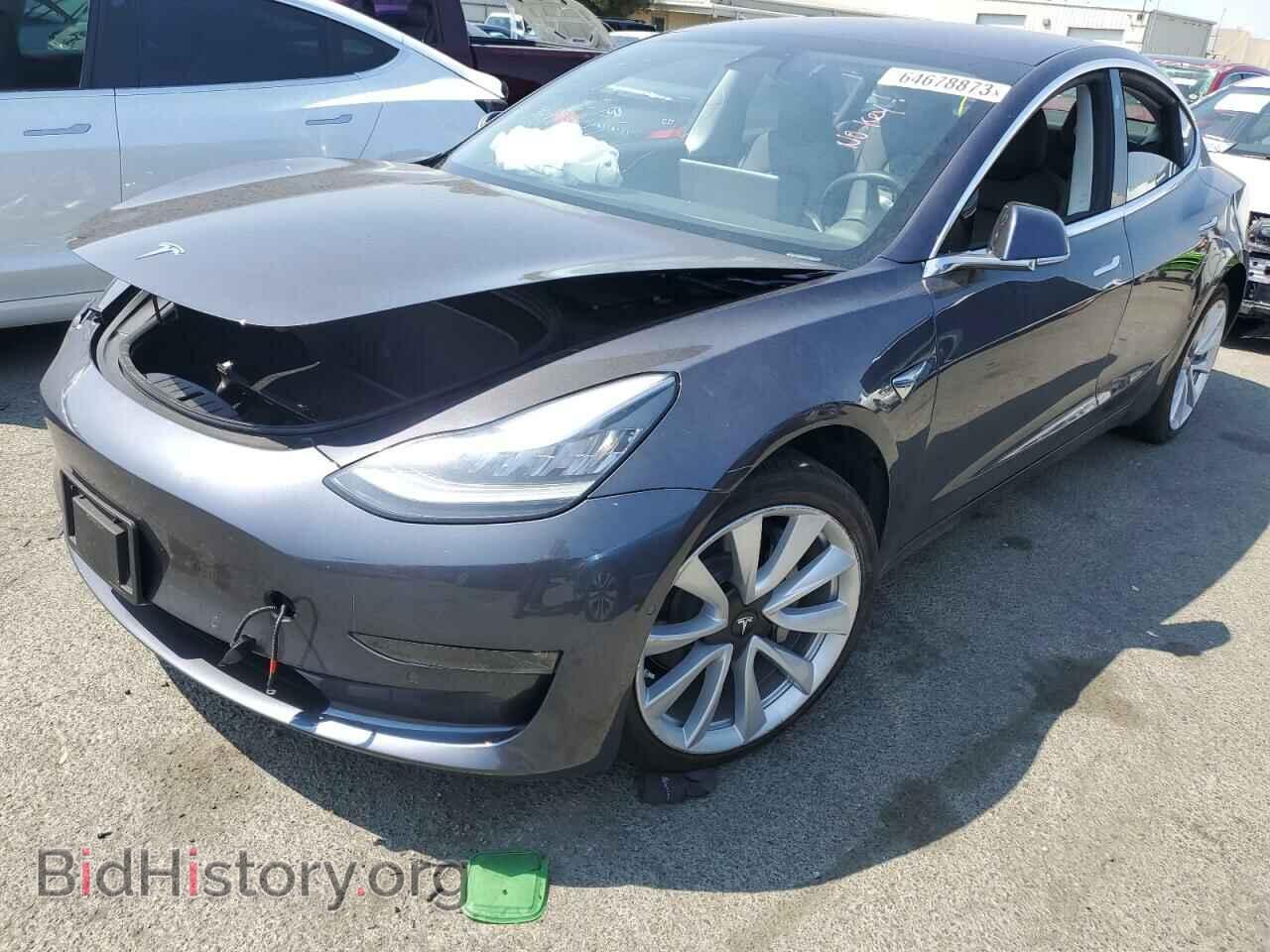 Фотография 5YJ3E1EB5JF185230 - TESLA MODEL 3 2018