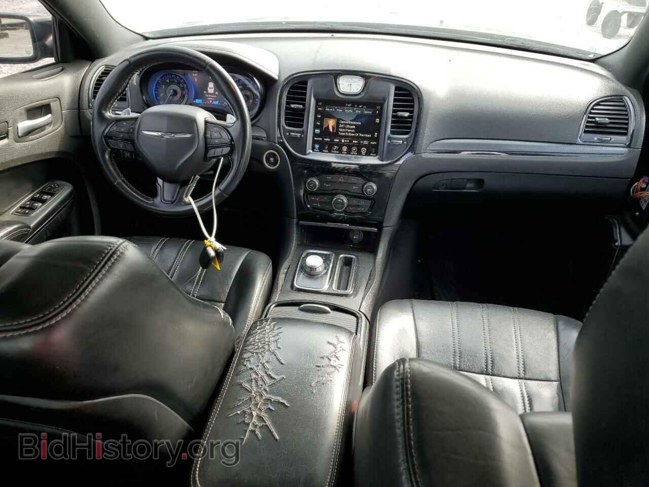 2015 CHRYSLER 300 - VIN: 2C3CCABG0FH739415 - Фото 8