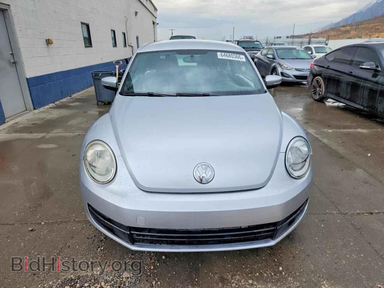 2012 VOLKSWAGEN BEETLE - VIN: 3VWJP7AT3CM618607 - Photo 5