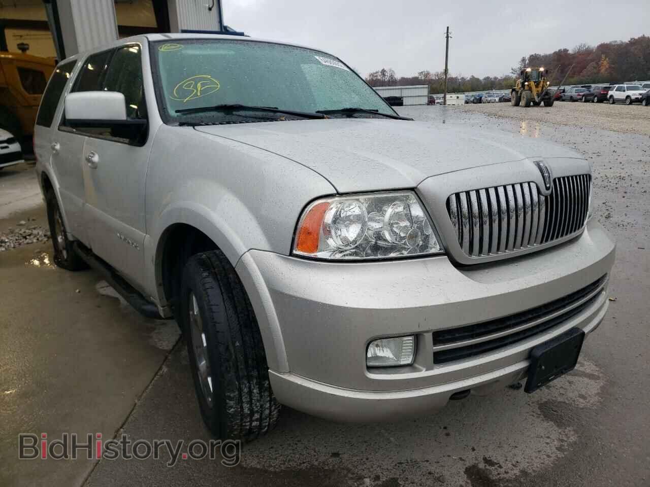 Фотография 5LMFU28536LJ08963 - LINCOLN NAVIGATOR 2006