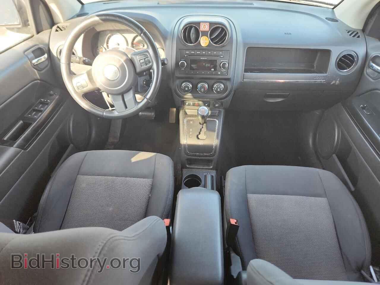2011 JEEP COMPASS - VIN: 1J4NF1FB3BD181958 - Фото 8