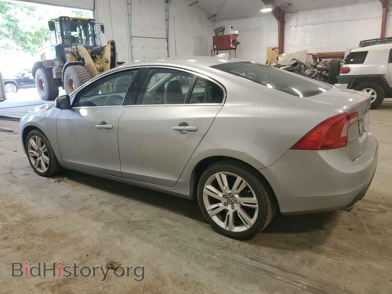 2011 VOLVO S60 - VIN: YV1902FH2B2017321 - Photo 2