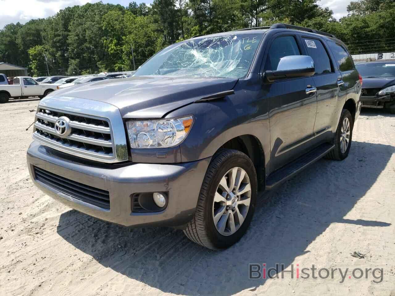 Photo 5TDJY5G11BS054285 - TOYOTA SEQUOIA 2011