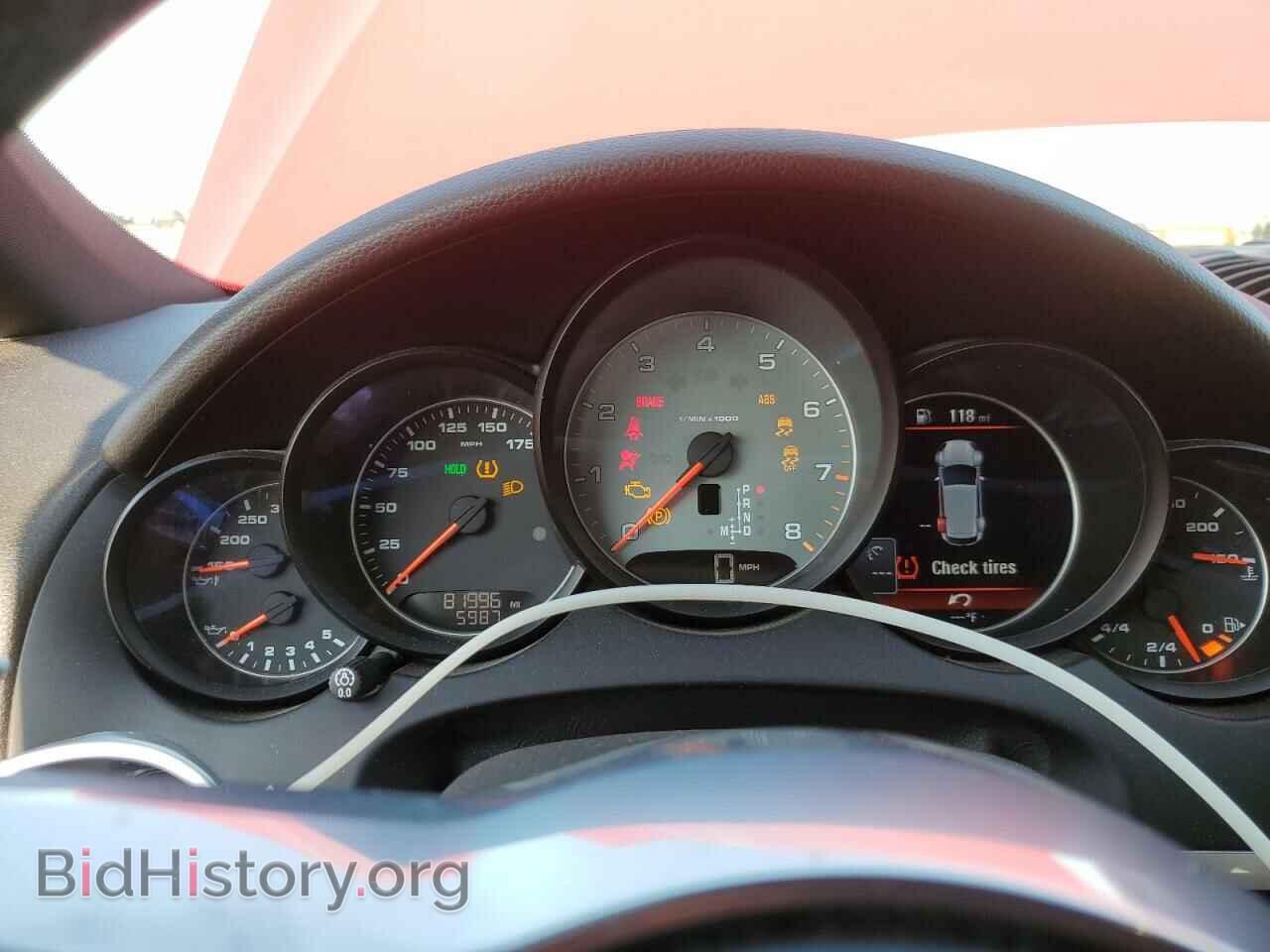 2016 PORSCHE CAYENNE - VIN: WP1AB2A2XGLA93756 - Фото 9