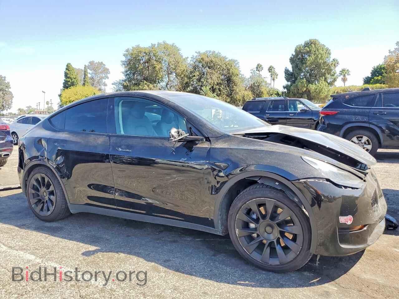 2024 TESLA MODEL Y - VIN: 7SAYGDED3RF057666 - Photo 4