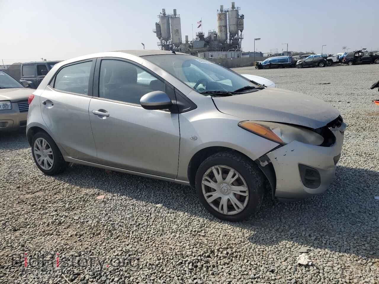 2011 MAZDA 2 - VIN: JM1DE1HZ3B0106201 - Photo 4