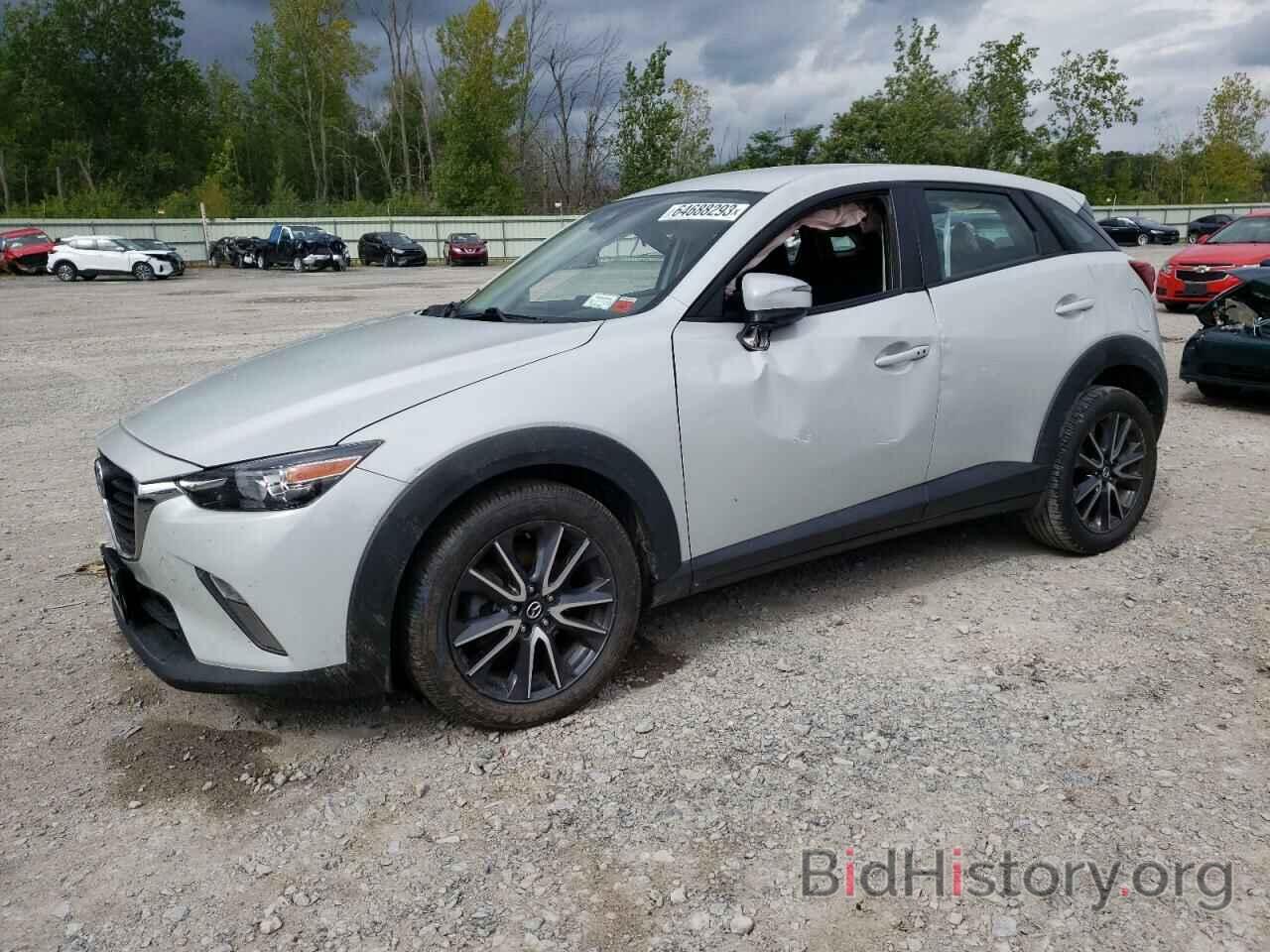 Photo JM1DKFC74J1324104 - MAZDA CX-3 2018