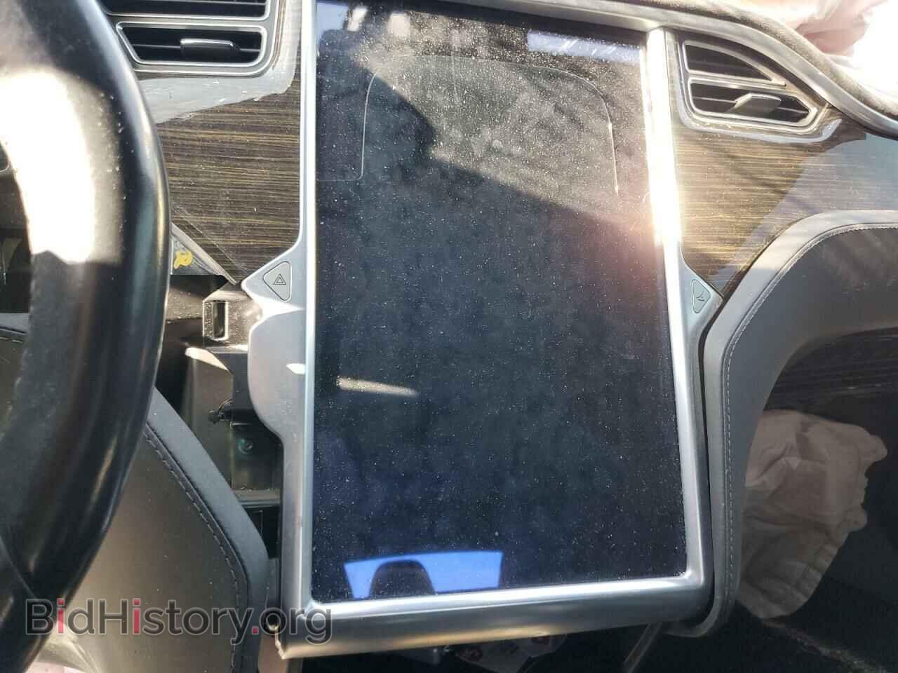 2015 TESLA MODEL S - VIN: 5YJSA1E2XFF110988 - Фото 9
