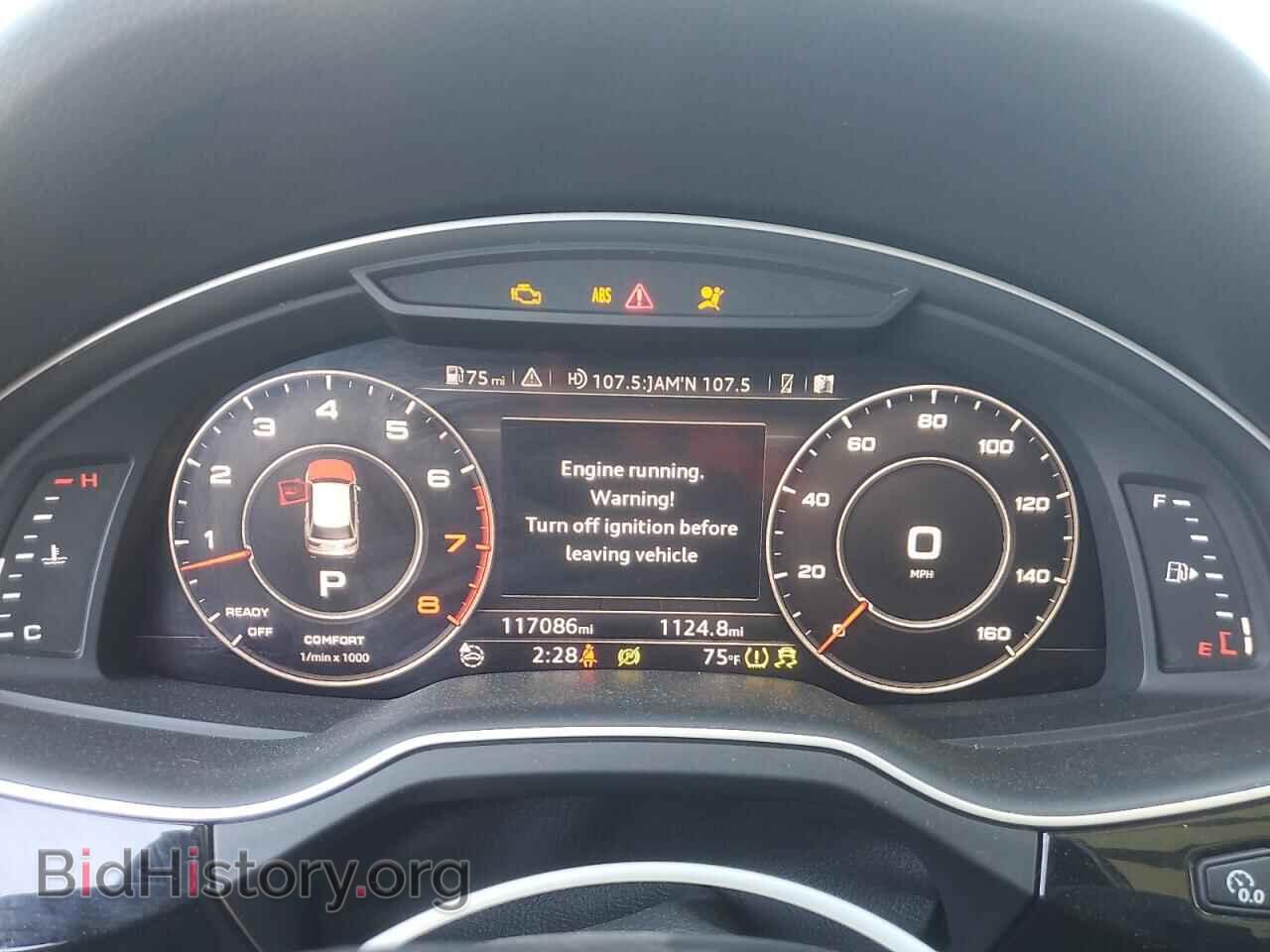 2017 AUDI Q7 - VIN: WA1LAAF70HD014774 - Фото 9