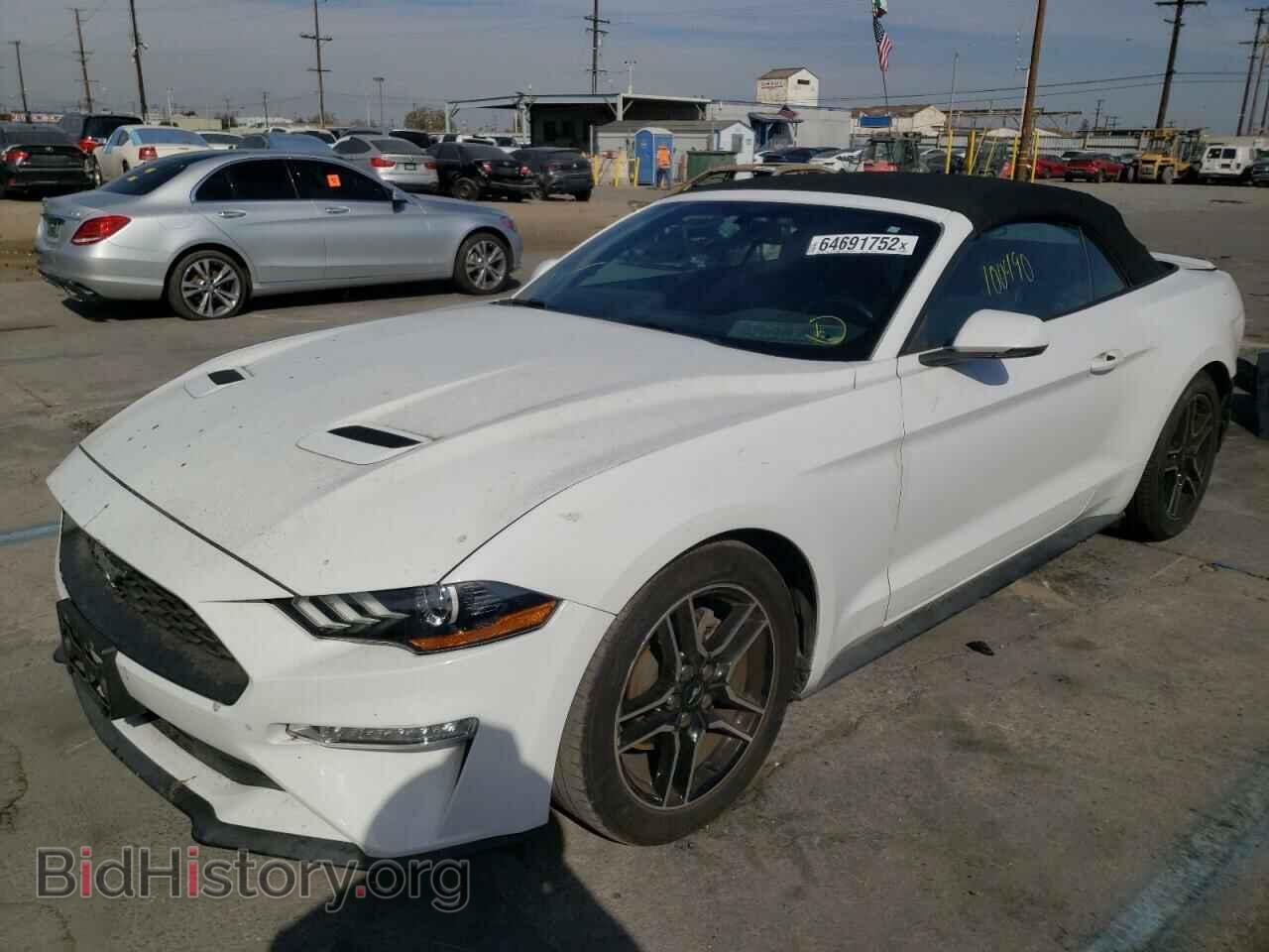 2019 FORD MUSTANG - VIN: 1FATP8UH9K5104232 - Фото 2