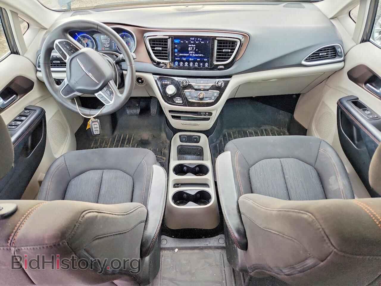 2017 CHRYSLER PACIFICA - VIN: 2C4RC1DG3HR660398 - Photo 8