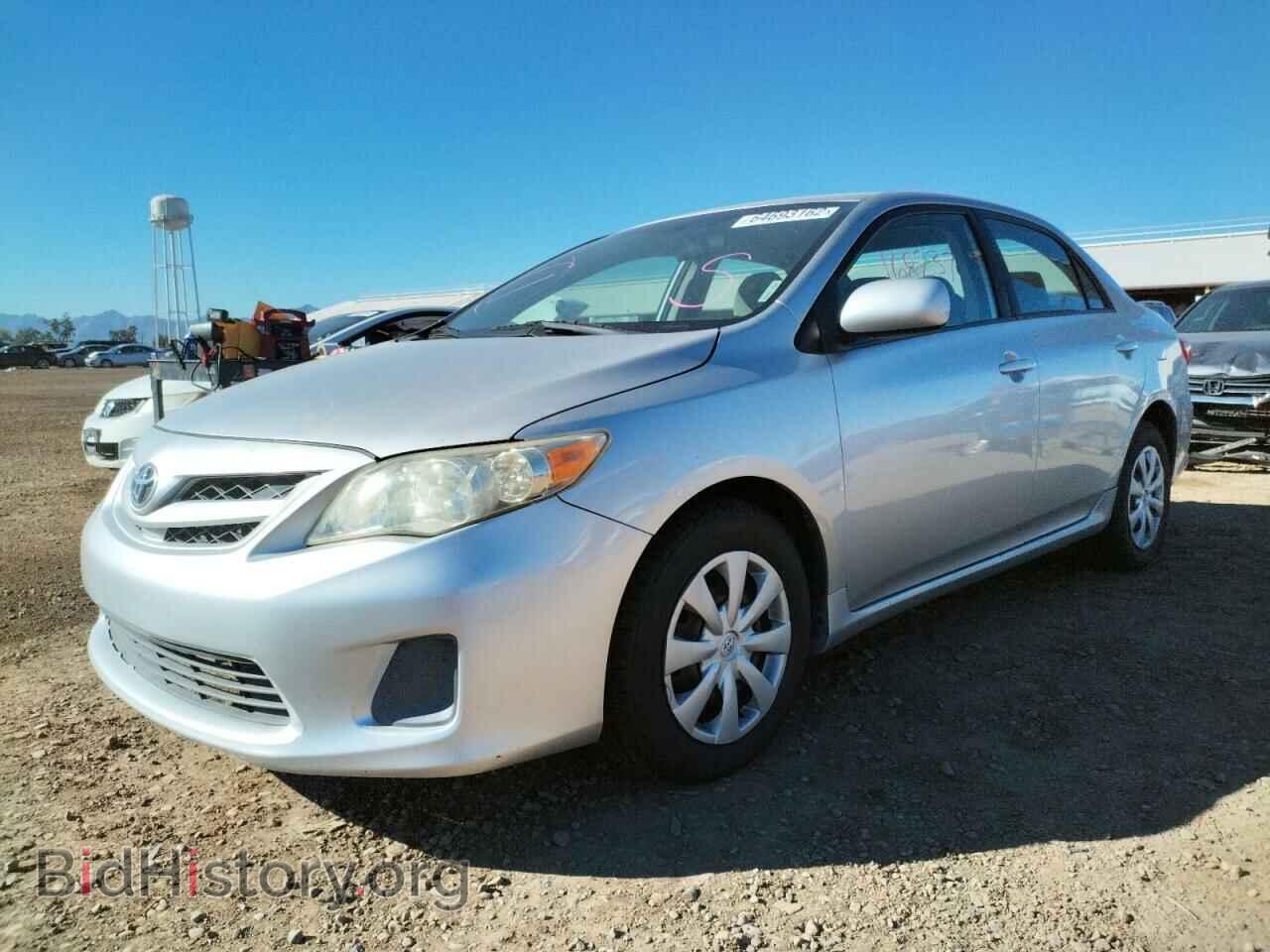 2011 TOYOTA COROLLA - VIN: 2T1BU4EE1BC589450 - Фото 2
