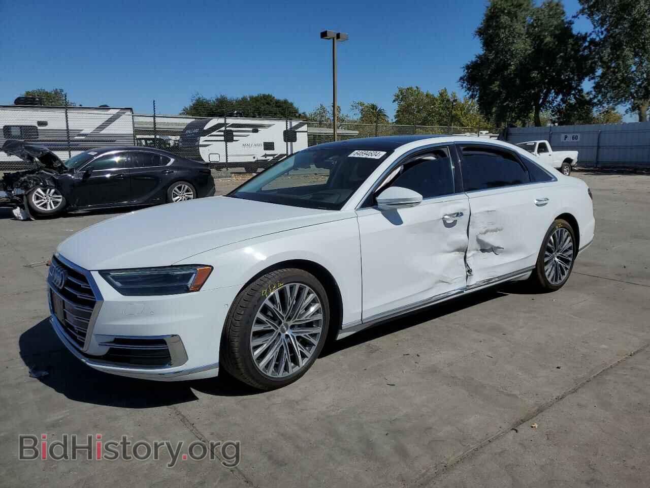 Photo WAU8DAF89KN013388 - AUDI A8 2019