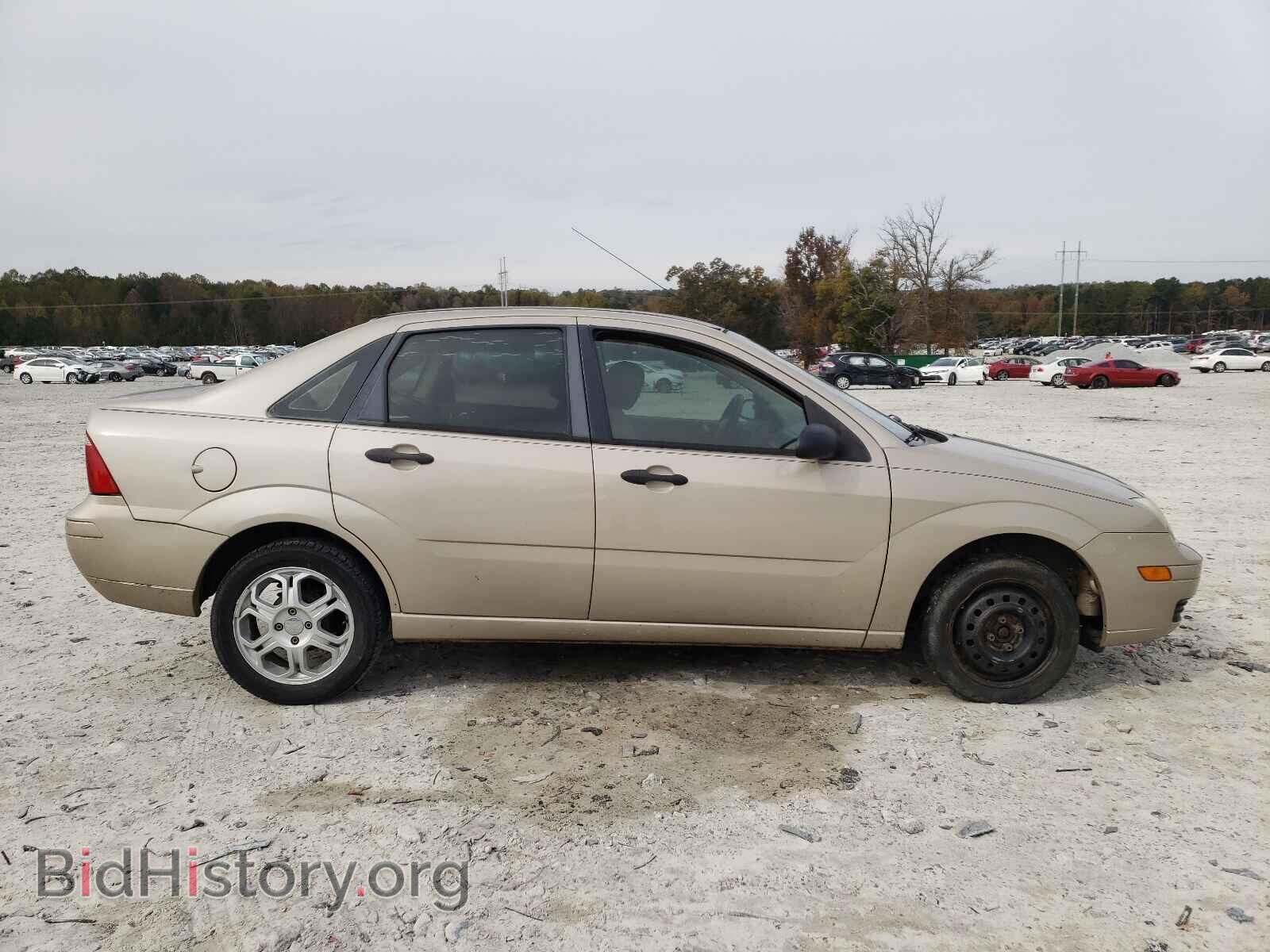 2007 FORD FOCUS - VIN: 1FAFP34N57W298152 - Фото 9