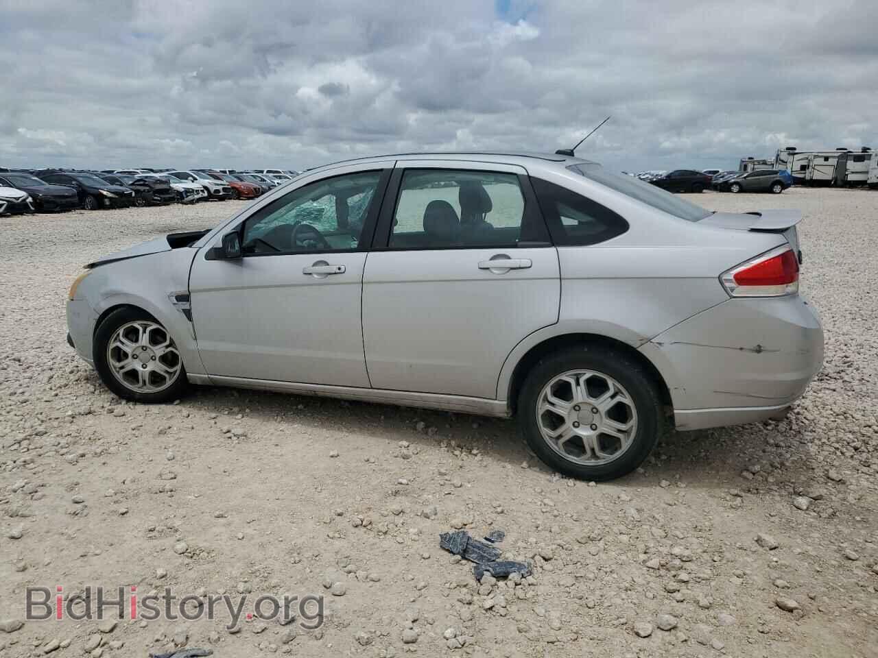 2008 FORD FOCUS - VIN: 1FAHP35N48W202066 - Фото 2