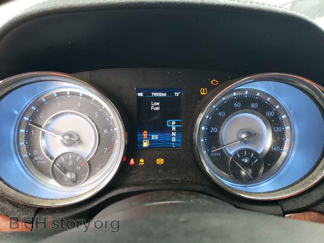 2014 CHRYSLER 300 - VIN: 2C3CCAAG9EH276366 - Photo 9