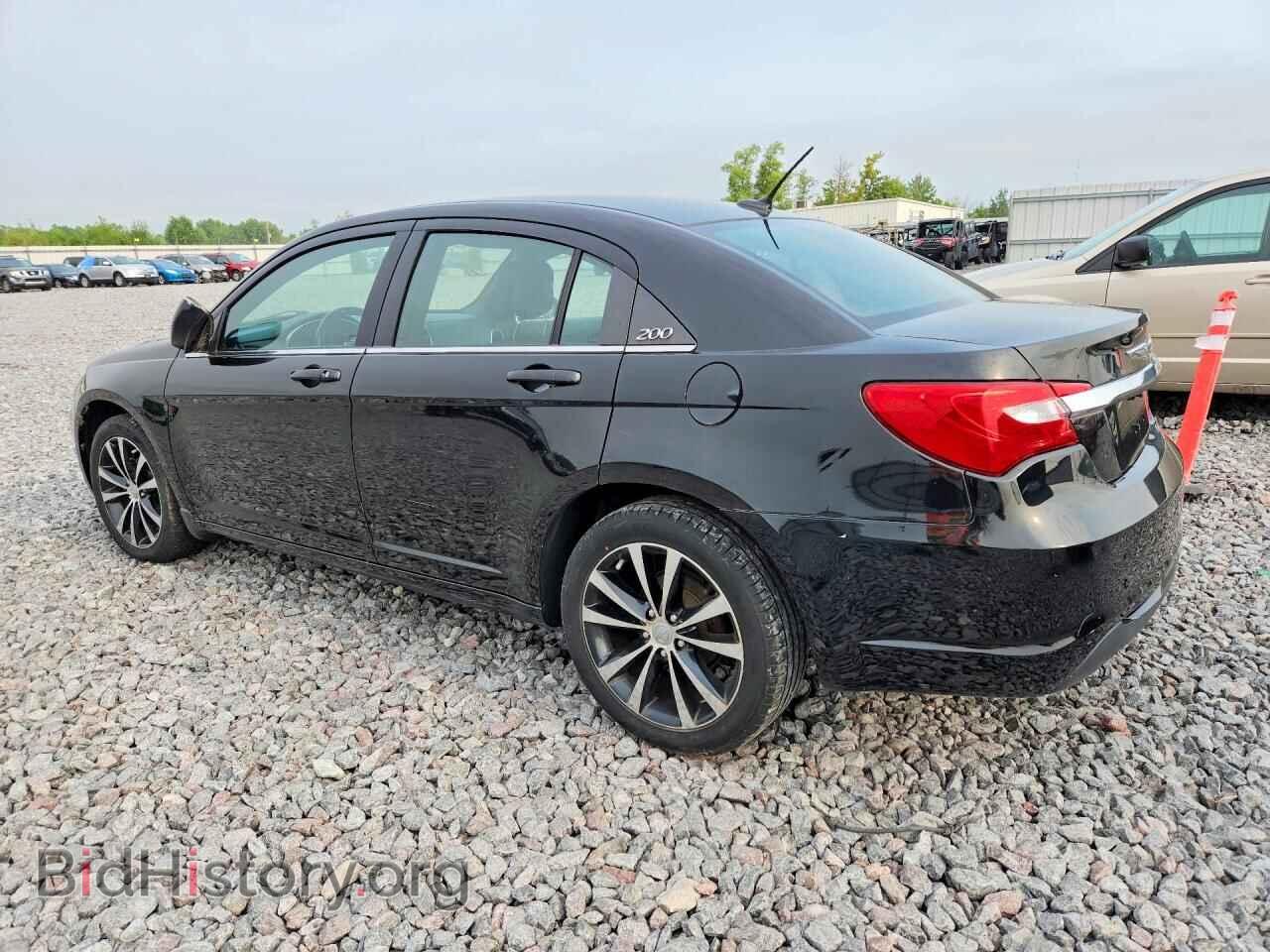 2013 CHRYSLER 200 - VIN: 1C3CCBBB9DN674434 - Photo 2