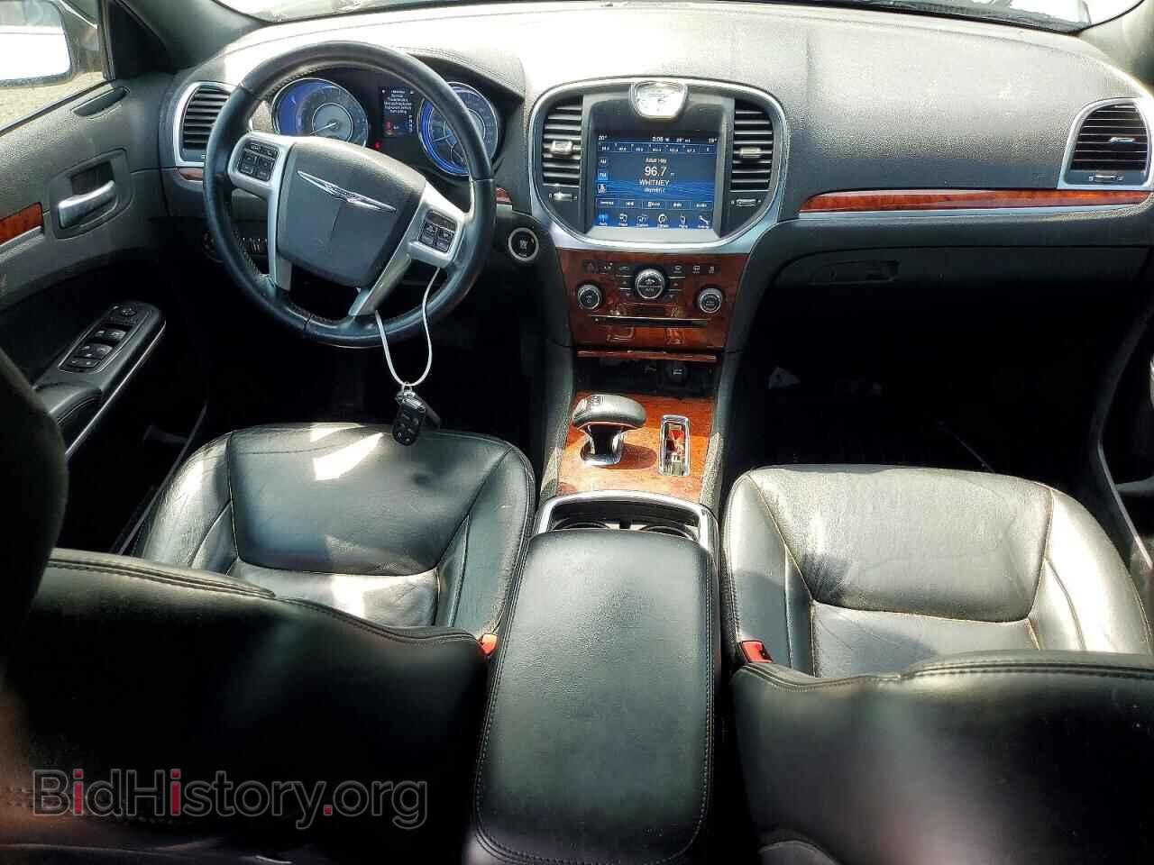 2014 CHRYSLER 300 - VIN: 2C3CCAAG1EH322644 - Фото 8