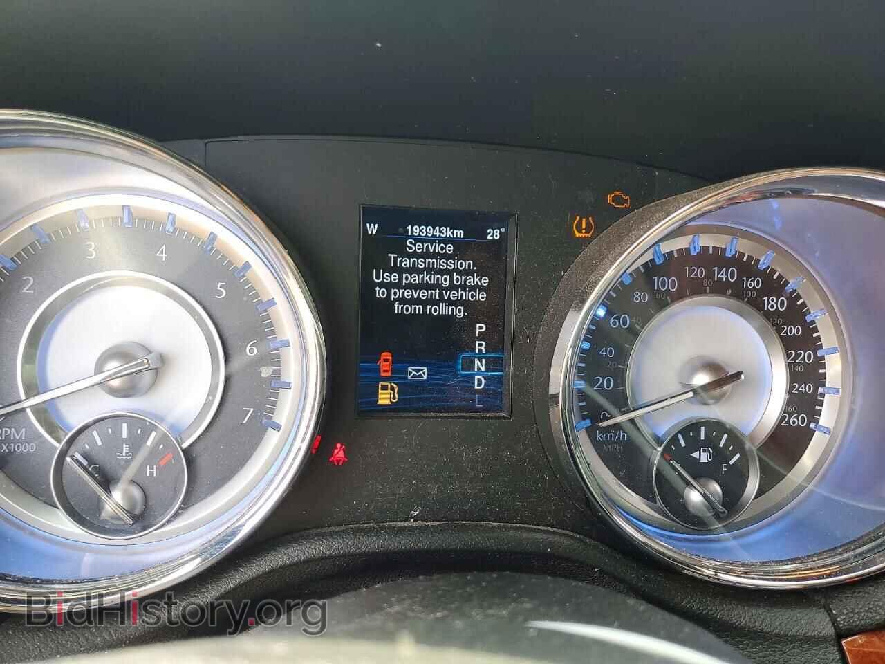 2014 CHRYSLER 300 - VIN: 2C3CCAAG1EH322644 - Фото 9