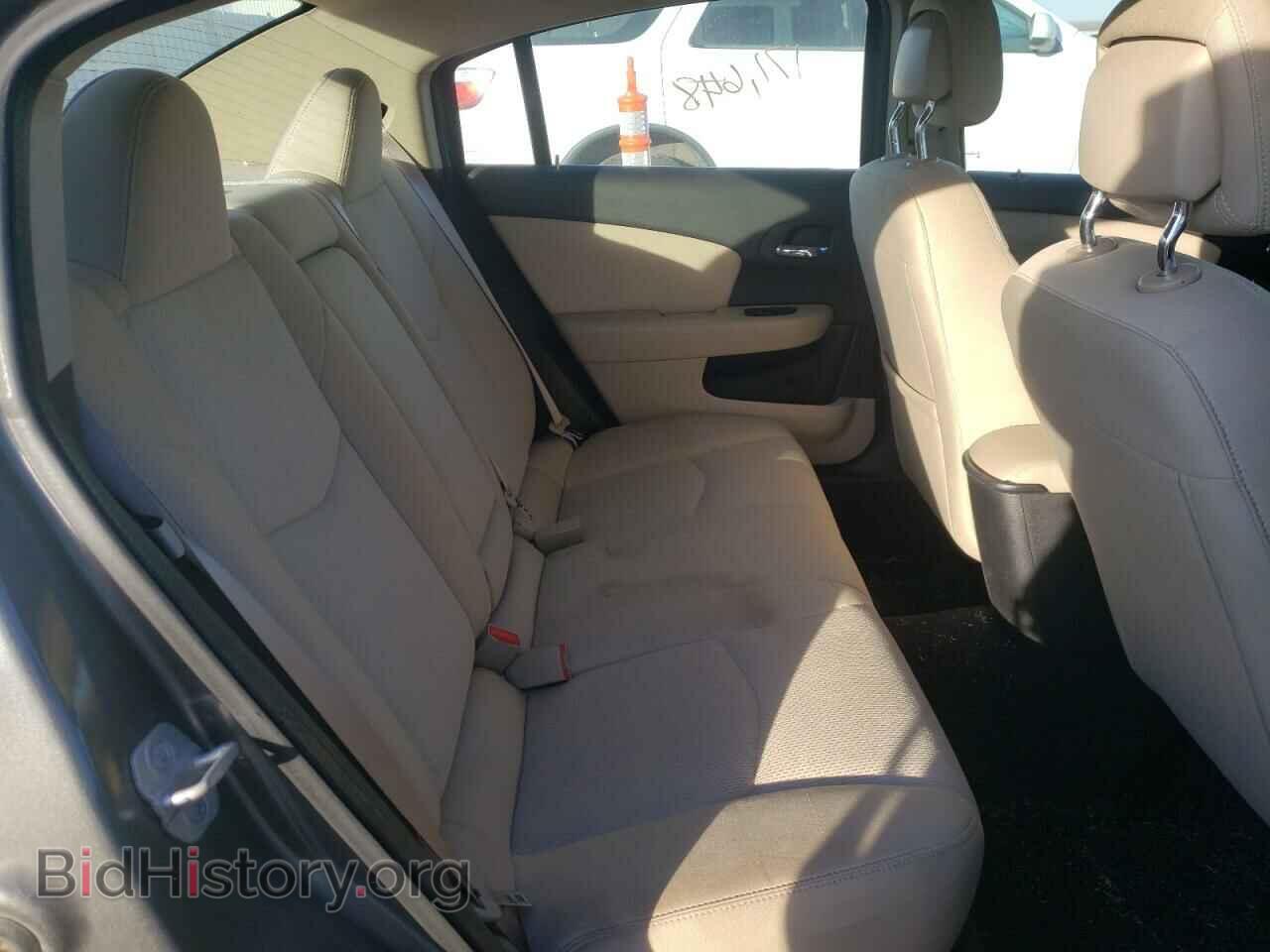 2012 CHRYSLER 200 - VIN: 1C3CCBAB0CN204745 - Фото 6