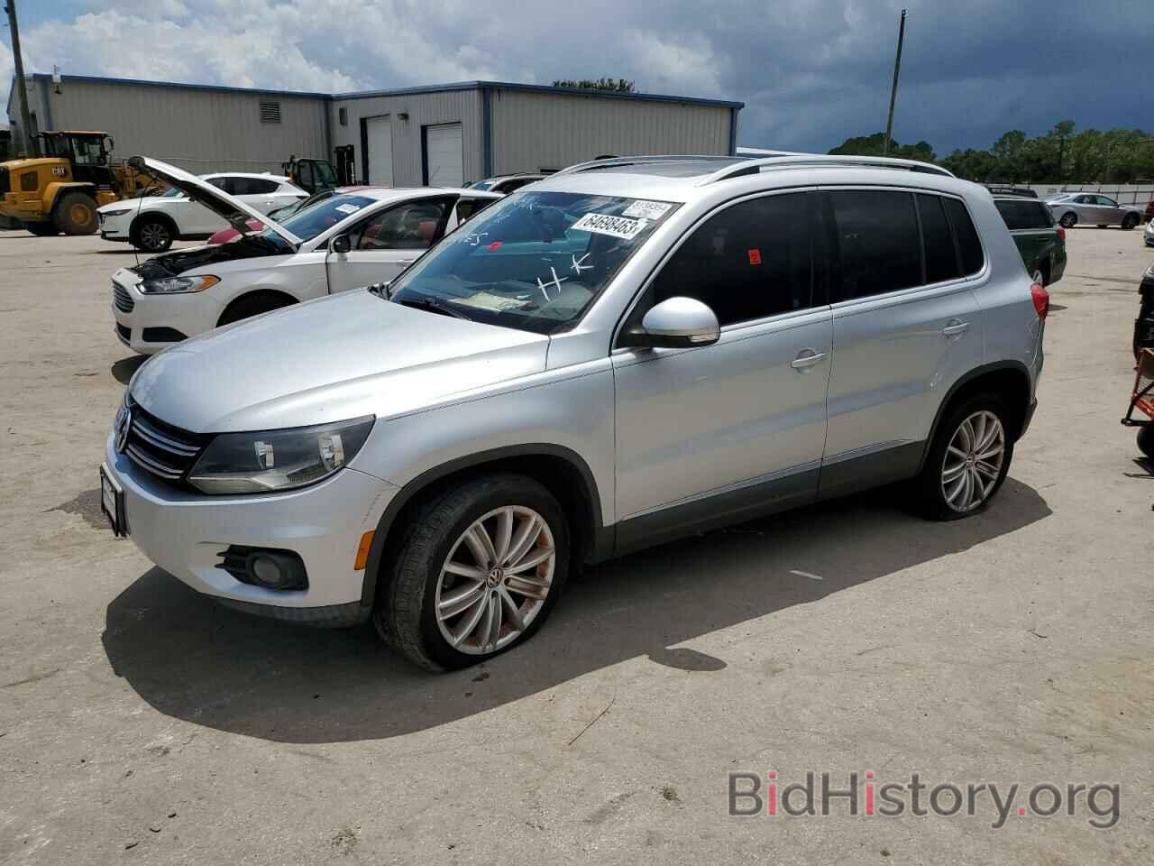 Photo WVGBV7AXXCW548891 - VOLKSWAGEN TIGUAN 2012