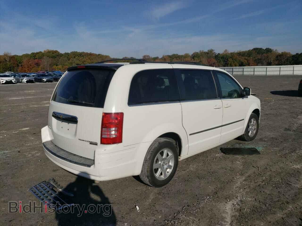 2010 CHRYSLER MINIVAN - VIN: 2A4RR5D15AR155674 - Фото 4