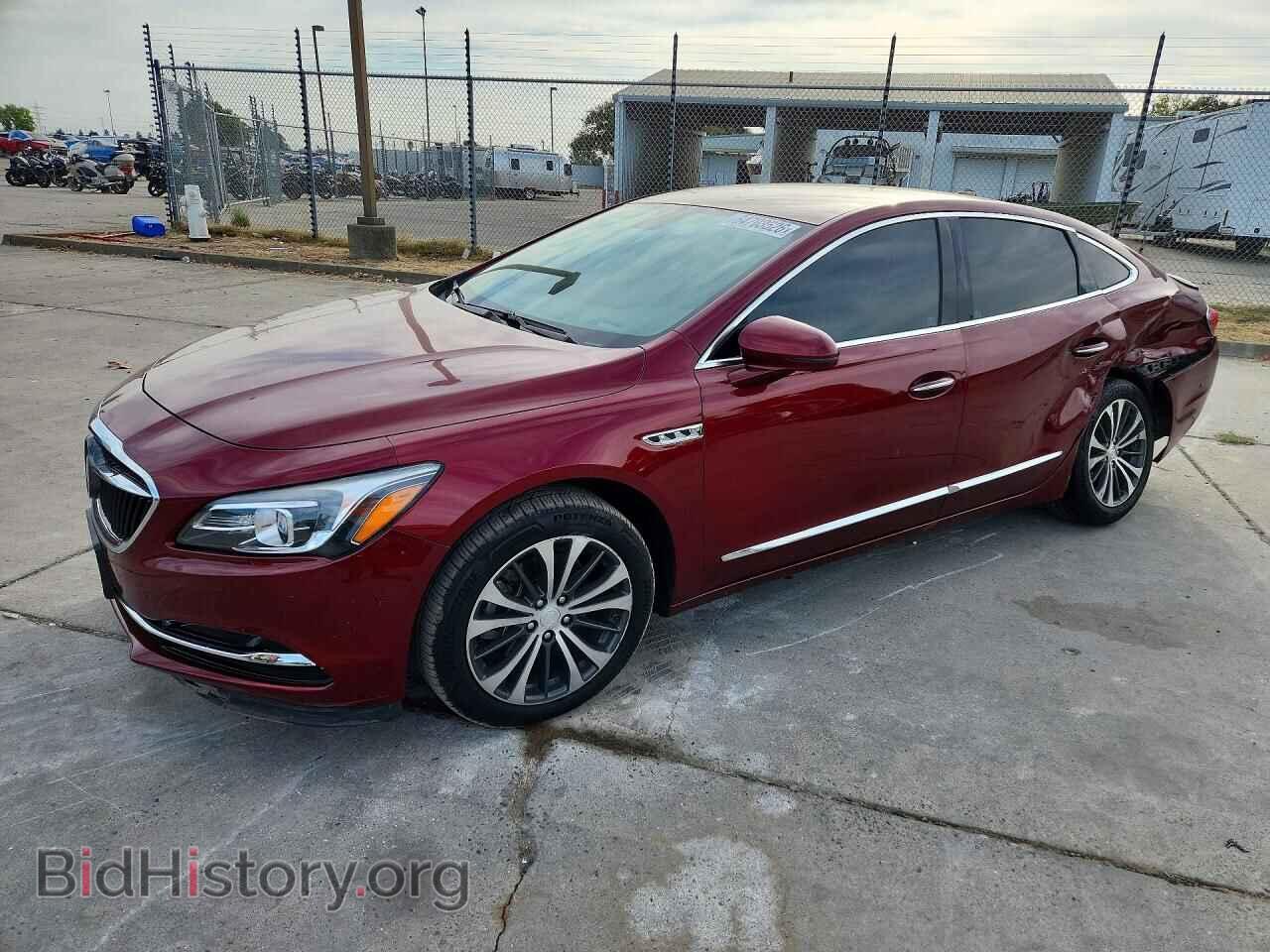 Photo 1G4ZR5SS6HU161560 - BUICK LACROSSE 2017