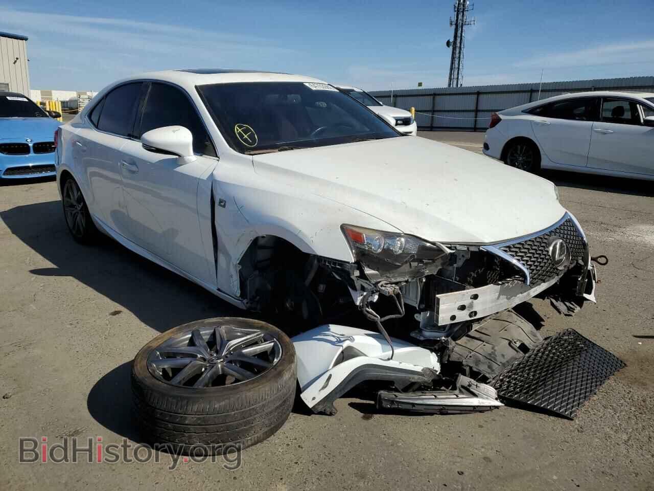 Photo JTHBE1D20F5020562 - LEXUS IS 2015