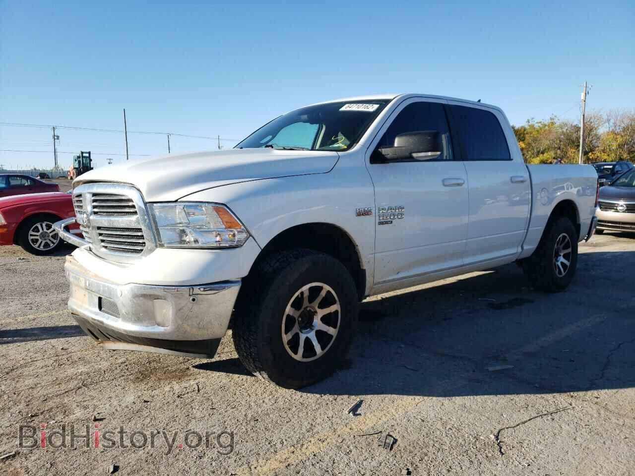 2019 RAM 1500 - VIN: 1C6RR7LTXKS534827 - Фото 2