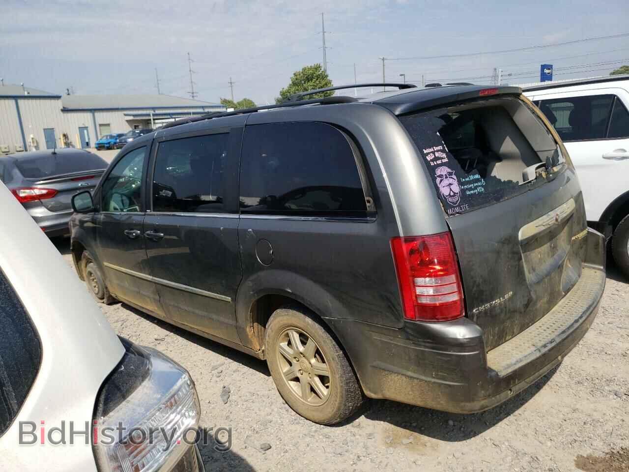2010 CHRYSLER MINIVAN - VIN: 2A4RR8D13AR398899 - Фото 2
