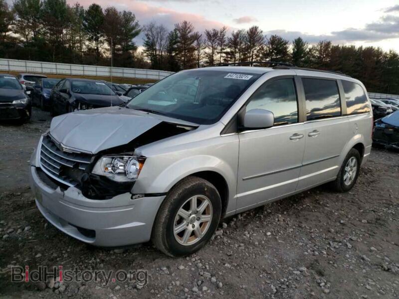 2010 Chrysler MINIVAN (VIN 2A4RR8D13AR404233) — photo 2 of 10