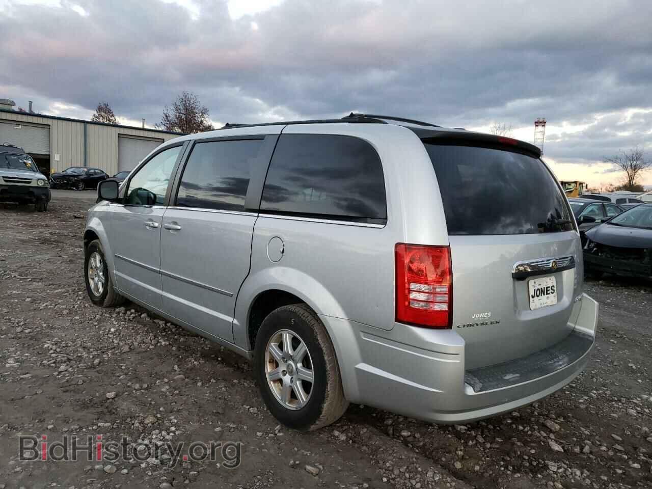 2010 CHRYSLER MINIVAN - VIN: 2A4RR8D13AR404233 - Фото 3