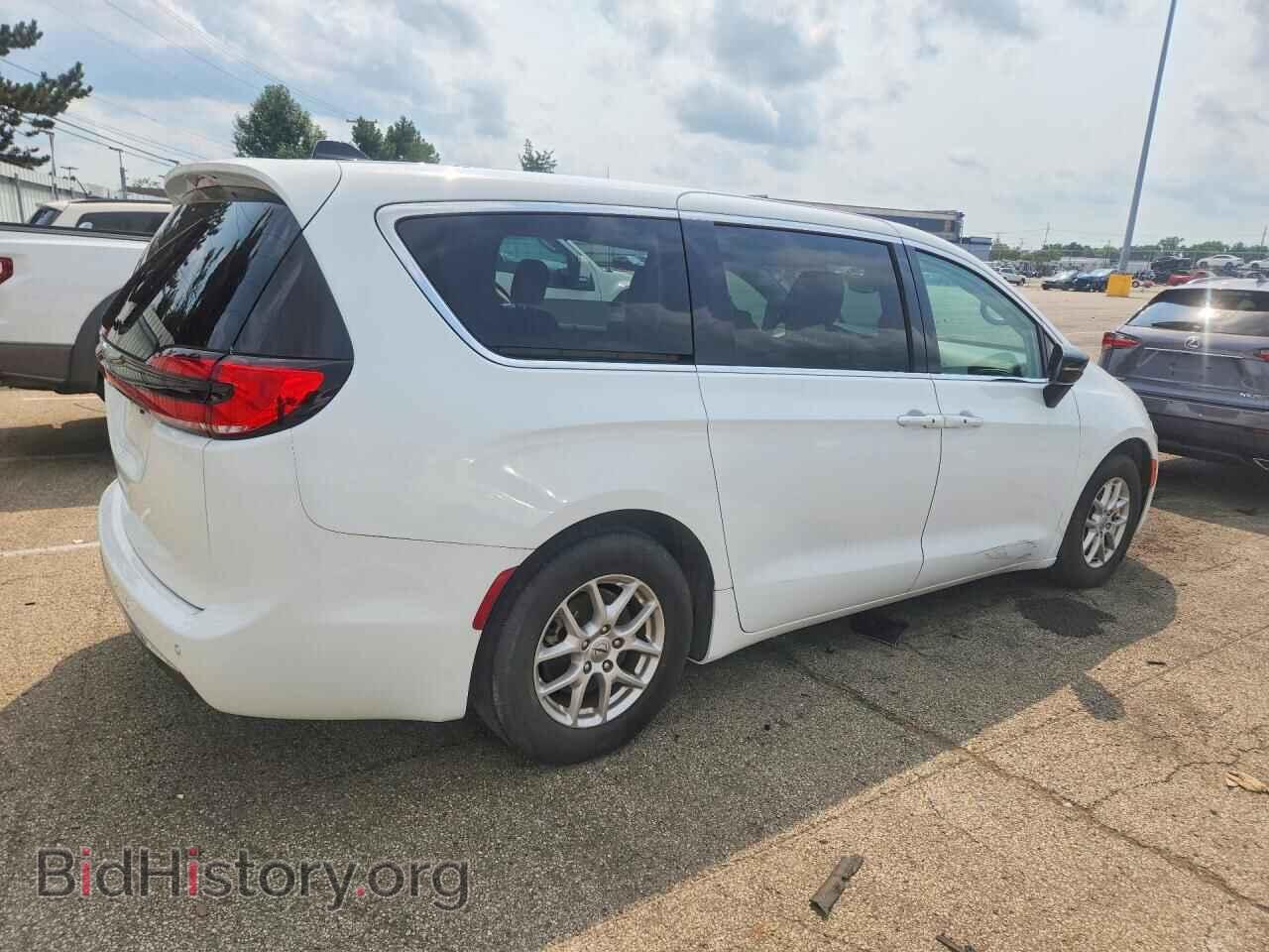 2024 CHRYSLER PACIFICA - VIN: 2C4RC1BG7RR139897 - Photo 3