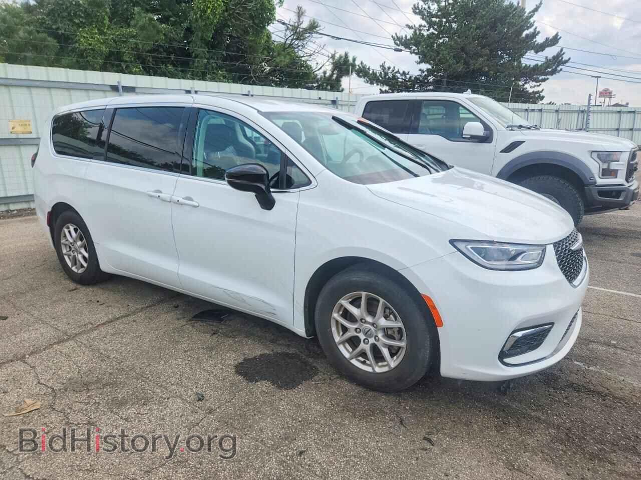 2024 CHRYSLER PACIFICA - VIN: 2C4RC1BG7RR139897 - Photo 4