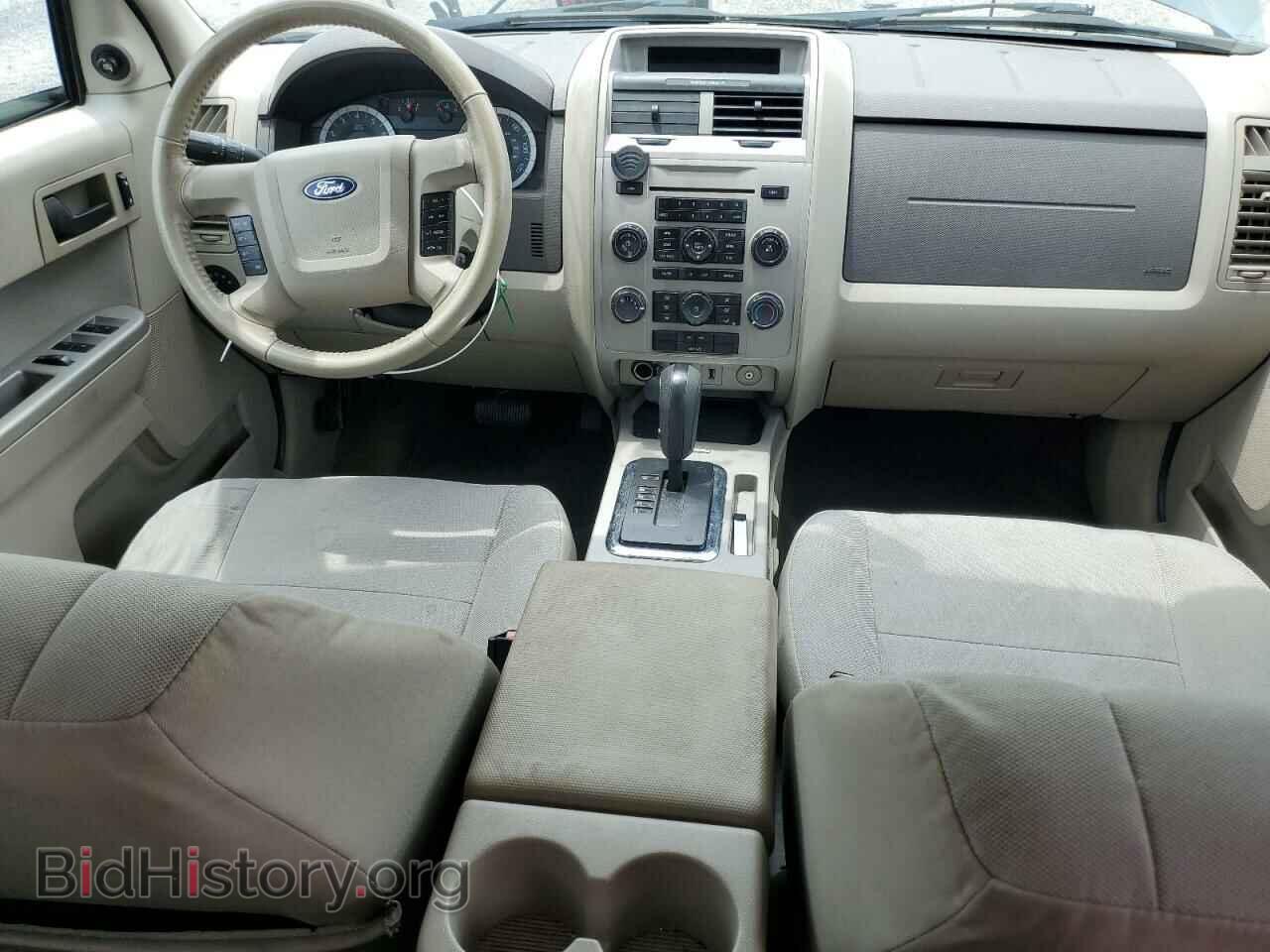 2011 FORD ESCAPE - VIN: 1FMCU0D77BKC71438 - Фото 8