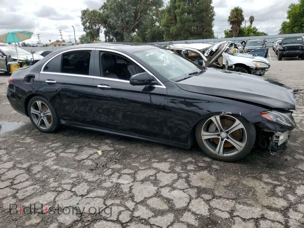2017 MERCEDES-BENZ E-CLASS - VIN: WDDZF4JB1HA060863 - Фото 4
