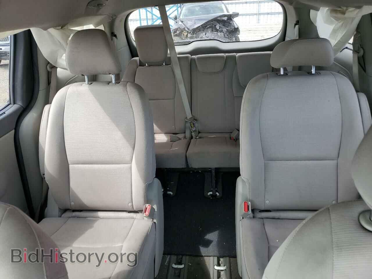 2015 KIA All Models - VIN: KNDMB5C16F6023494 - Фото 10