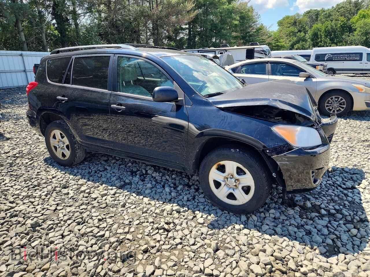 2011 TOYOTA RAV4 - VIN: 2T3BF4DV4BW123318 - Фото 4