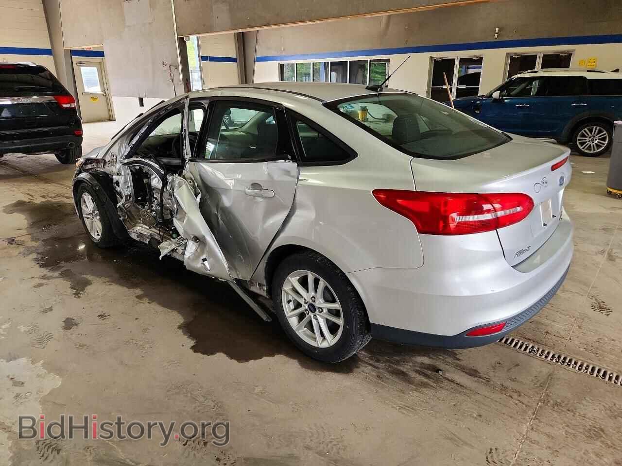 2016 FORD FOCUS - VIN: 1FADP3F27GL402832 - Photo 2