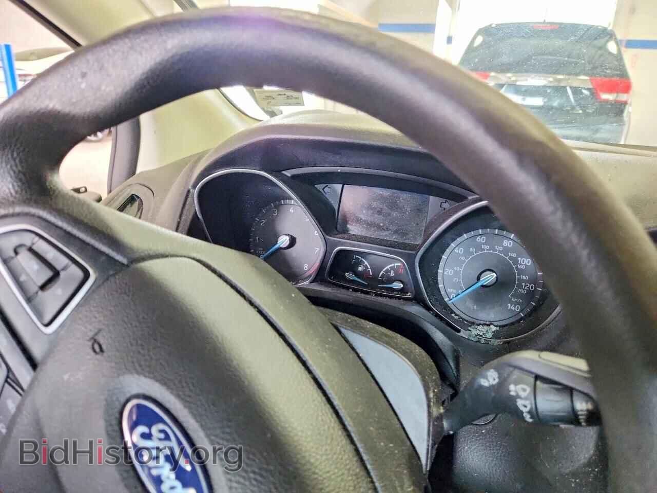 2016 FORD FOCUS - VIN: 1FADP3F27GL402832 - Photo 9