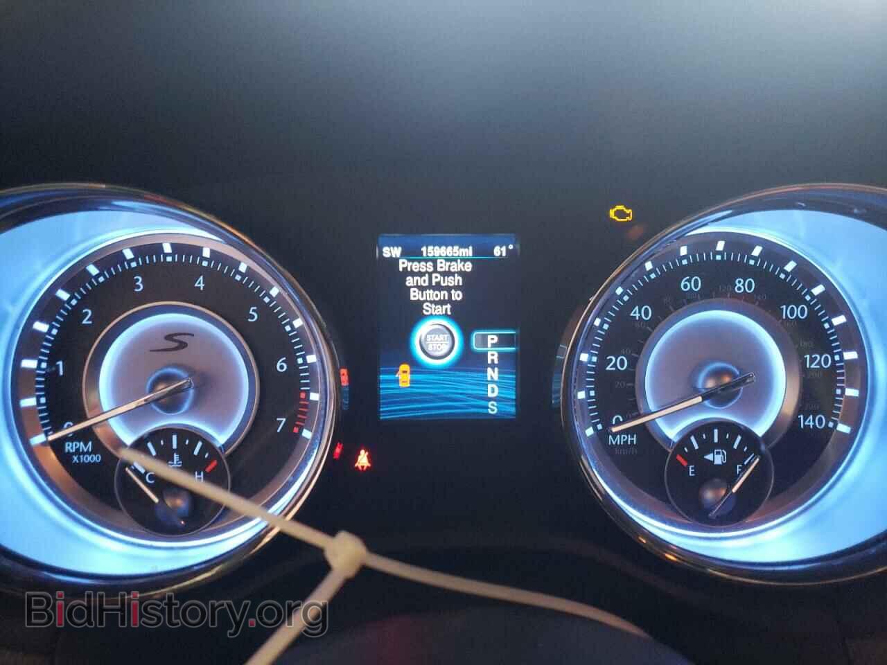 2014 CHRYSLER 300 - VIN: 2C3CCAGG6EH125590 - Фото 9