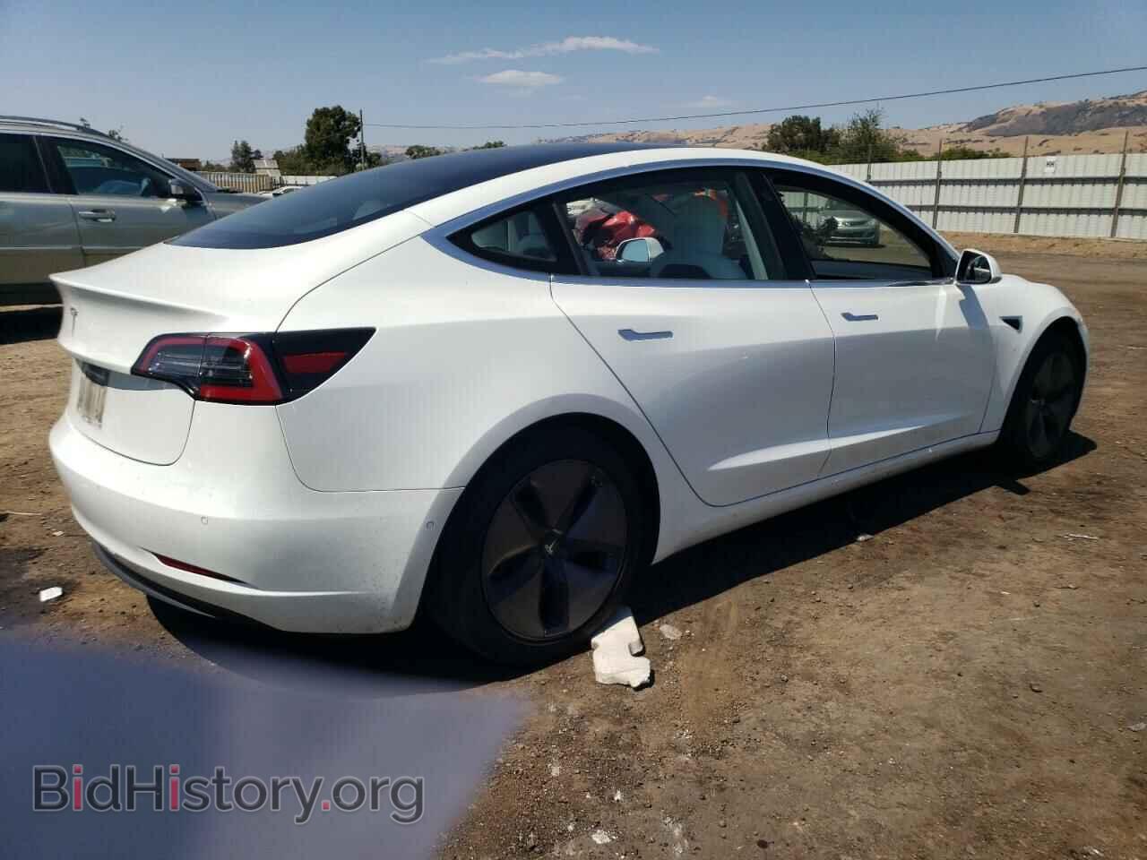 2018 TESLA MODEL 3 - VIN: 5YJ3E1EA0JF155463 - Photo 3