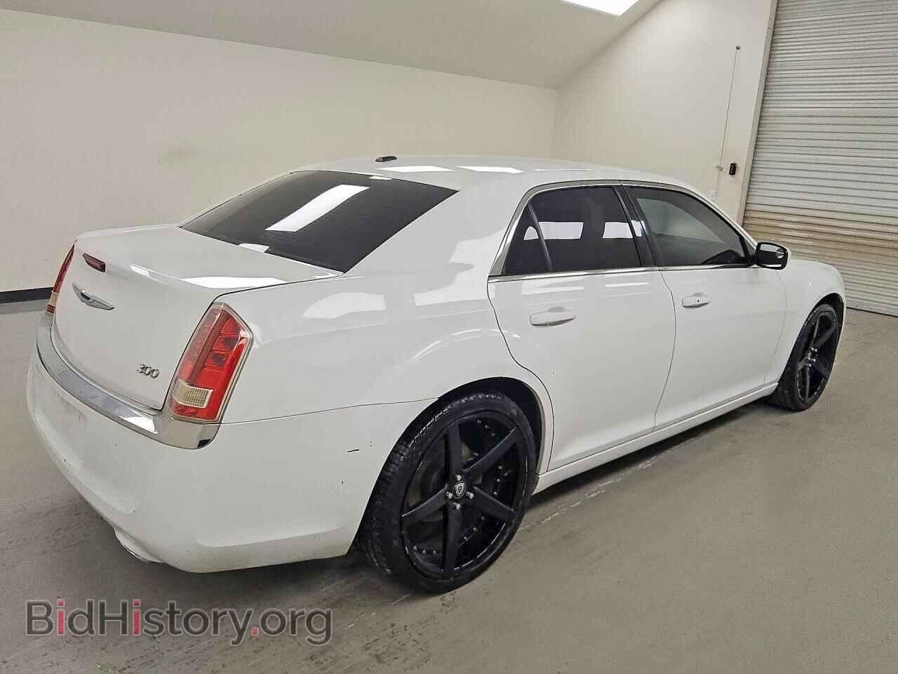 2014 CHRYSLER 300 - VIN: 2C3CCAAG1EH105756 - Фото 3