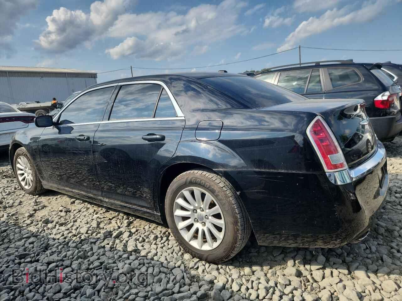 2012 CHRYSLER 300 - VIN: 2C3CCAAG5CH138918 - Photo 2