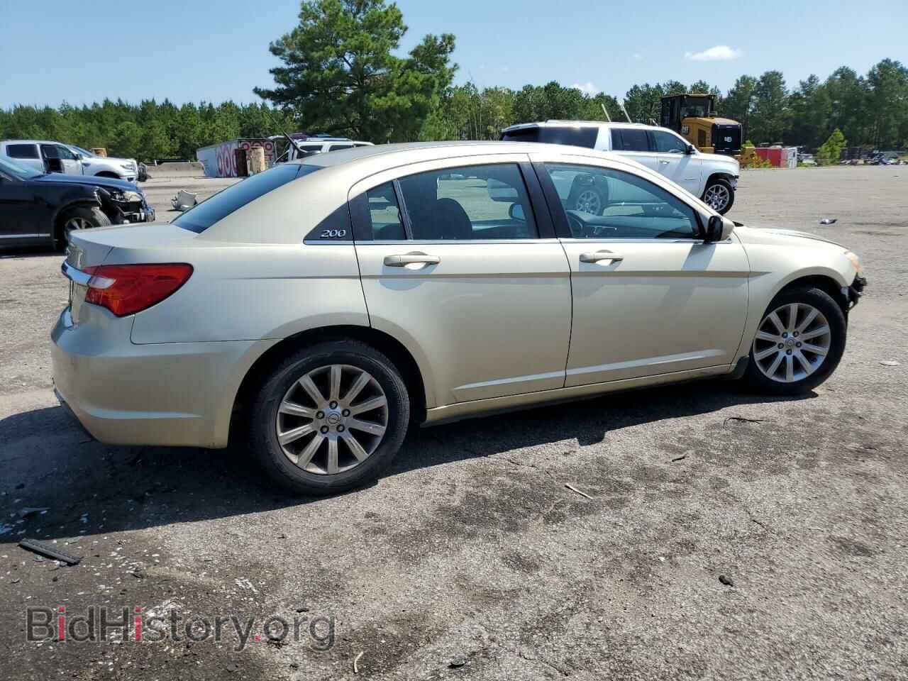 2011 CHRYSLER 200 - VIN: 1C3BC1FB3BN521173 - Фото 3