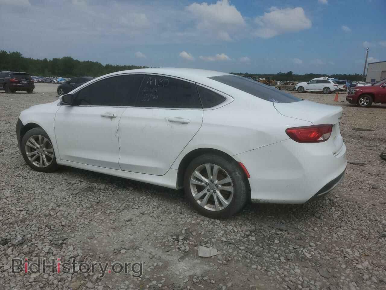 2015 CHRYSLER 200 - VIN: 1C3CCCAB1FN621091 - Фото 2