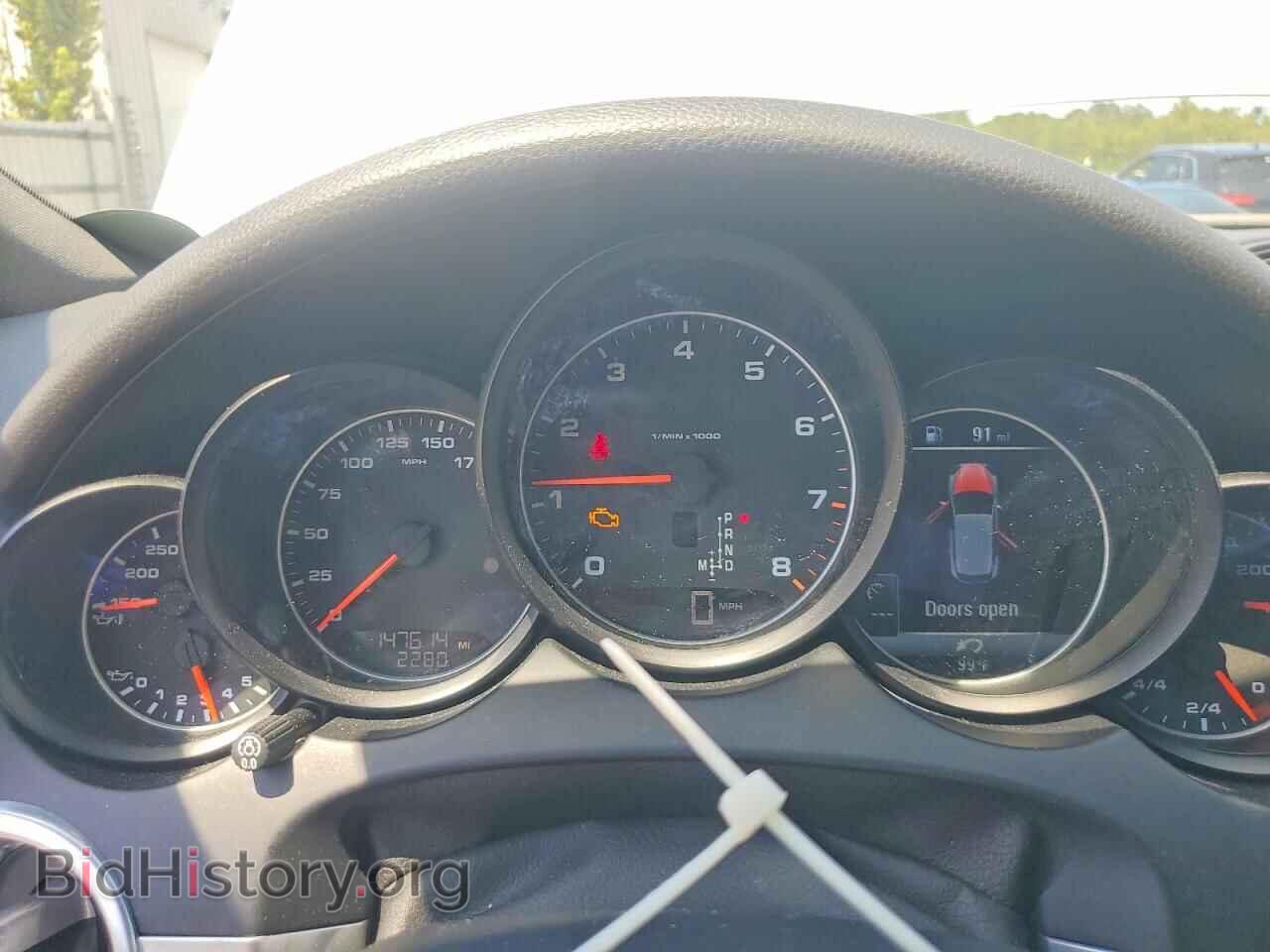 2016 PORSCHE CAYENNE - VIN: WP1AA2A22GLA04751 - Photo 9