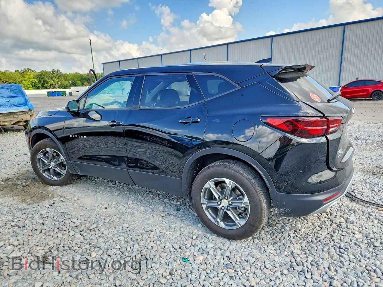 2023 CHEVROLET BLAZER - VIN: 3GNKBCR45PS166177 - Фото 2