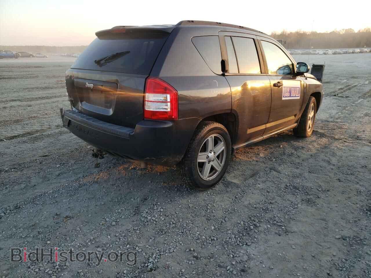 2010 JEEP COMPASS - VIN: 1J4NT1FB9AD658996 - Фото 4