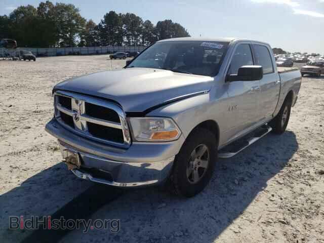 2010 DODGE RAM 1500 - VIN: 1D7RB1CP3AS117146 - Фото 2